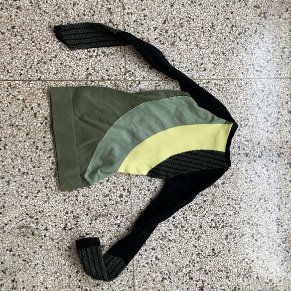 One left Free People watch and learn layering top - Picture 3 of 5